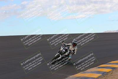 media/Sep-11-2022-SoCal Trackdays (Sun) [[81b7e951af]]/Bowl (820am)/